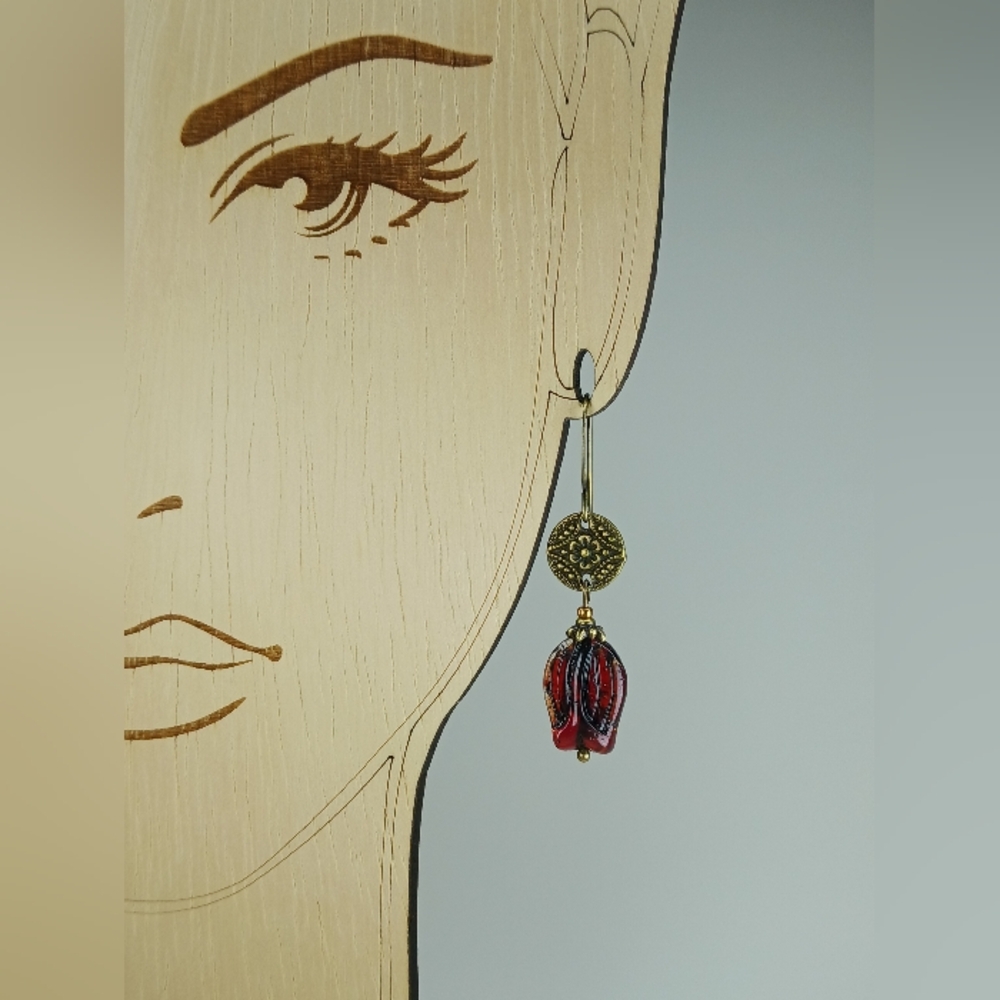 HAND CRAFTED Red Artisan Glass Flower Rustic Brass Dangle Earrings - Picture 5 of 6